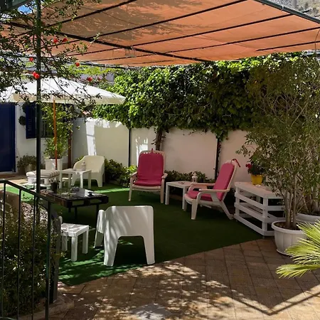 Bed & Breakfast Alemar 3*